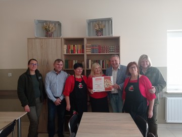 Kolejny sad tradycyjny w PKWŁ, Świetlica wiejska gm. Brzeziny 2.10.2021r. fot. KR.Sosnowska, 